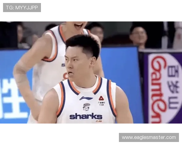 上海延续连胜纪录李弘权23分领衔胜天津